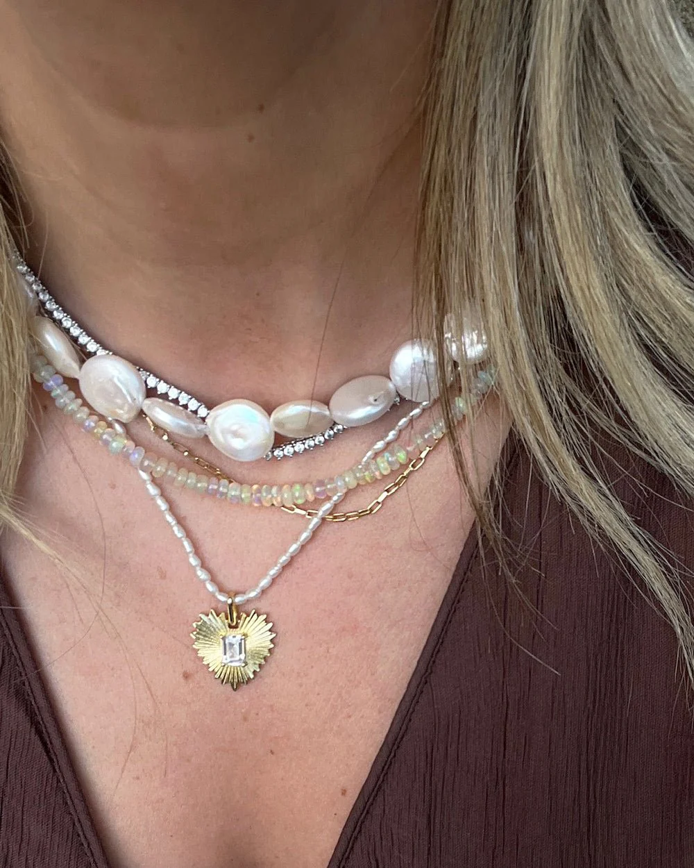 ANIKA FLAT ROUND PEARL NECKLACE - Image 10