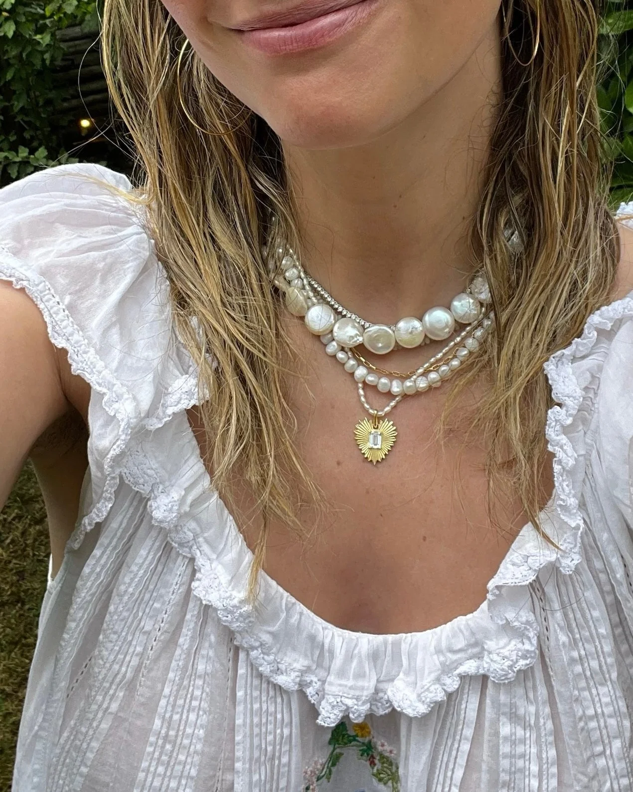 ANIKA FLAT ROUND PEARL NECKLACE - Image 15