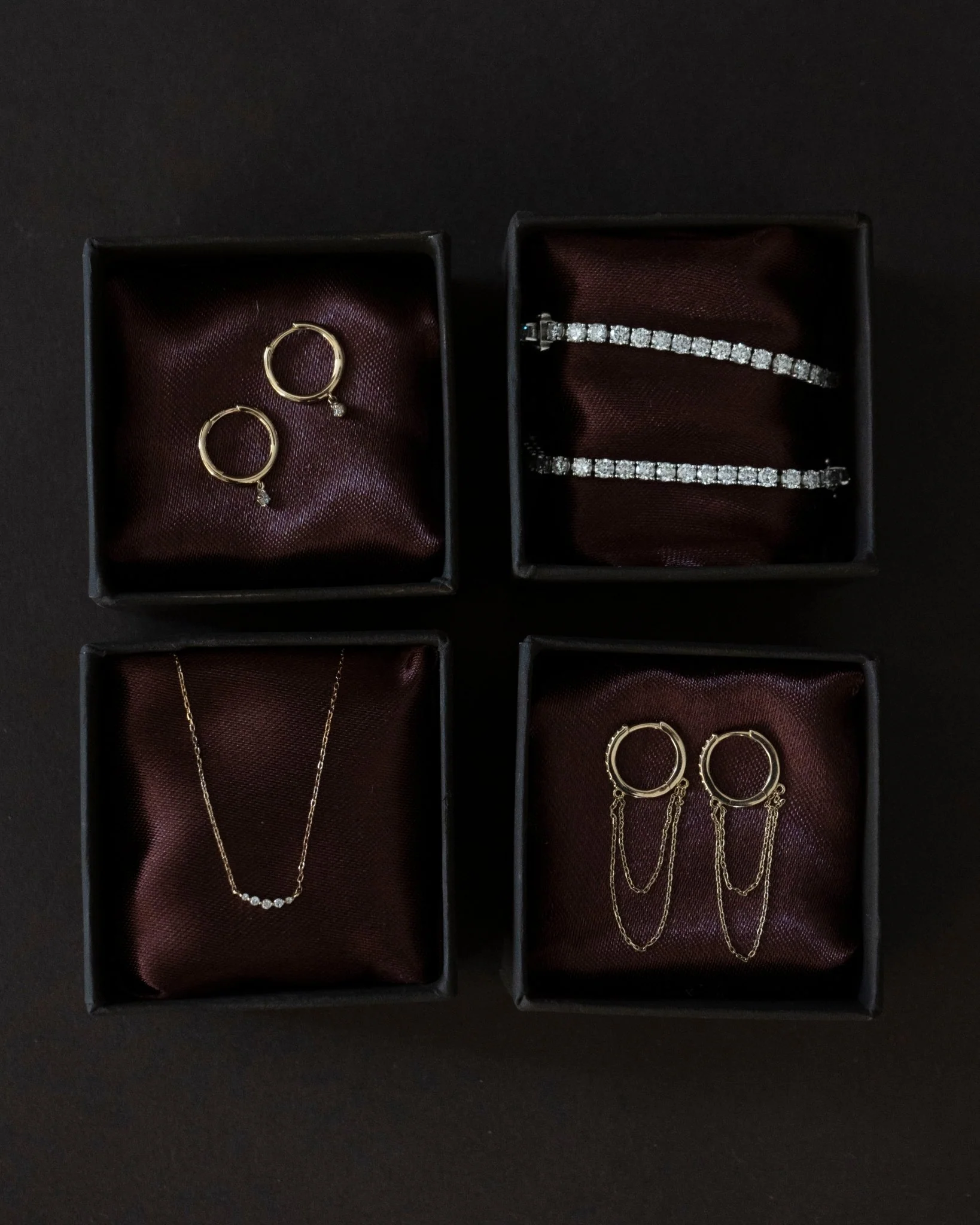 COVE MINI CURVED DIAMOND NECKLACE - Image 6