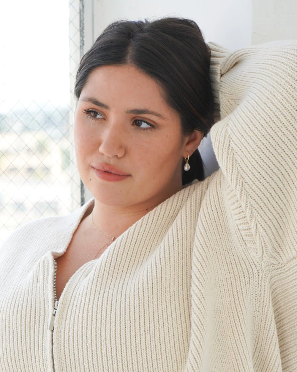 CRISTINA PEARL DROP SQUARE HUGGIES - Image 10