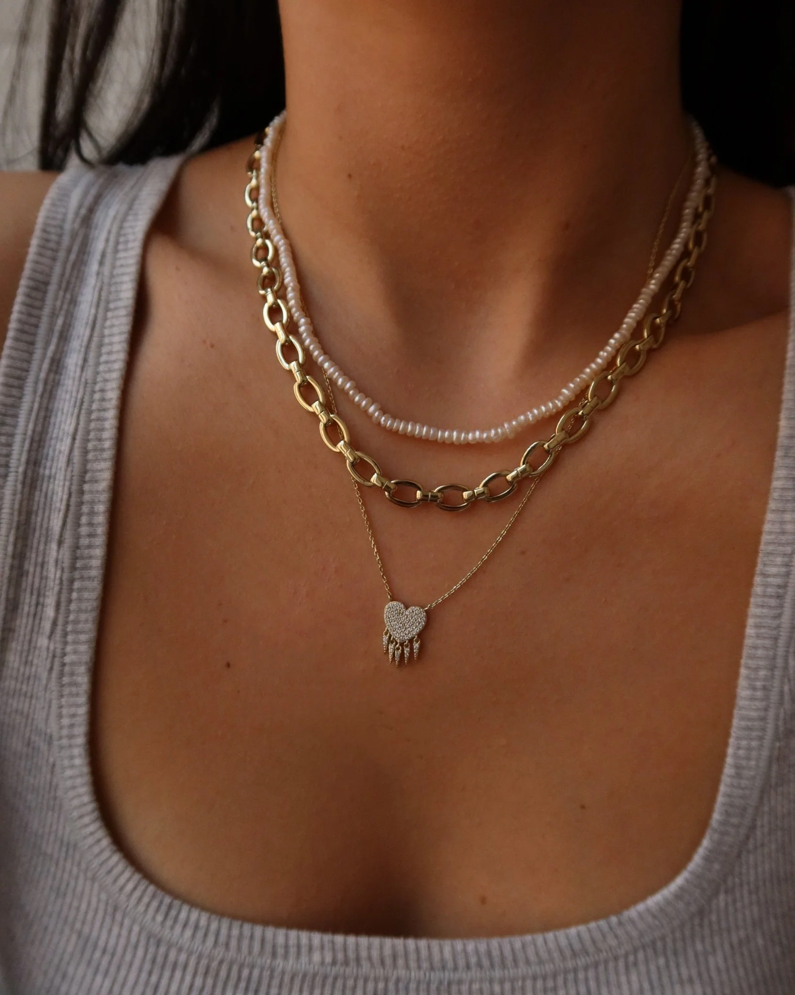 JULIA BUTTON PEARL NECKLACE - Image 4