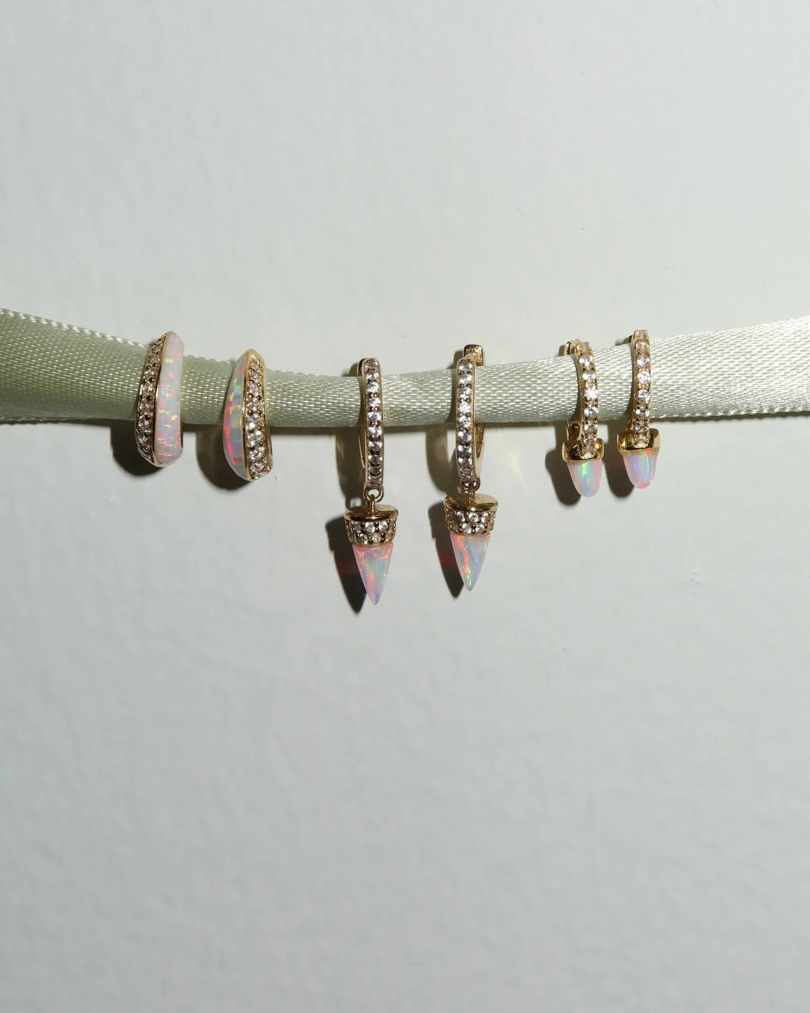 LILLA OPAL SPIKE PAVÉ HUGGIES - Image 7