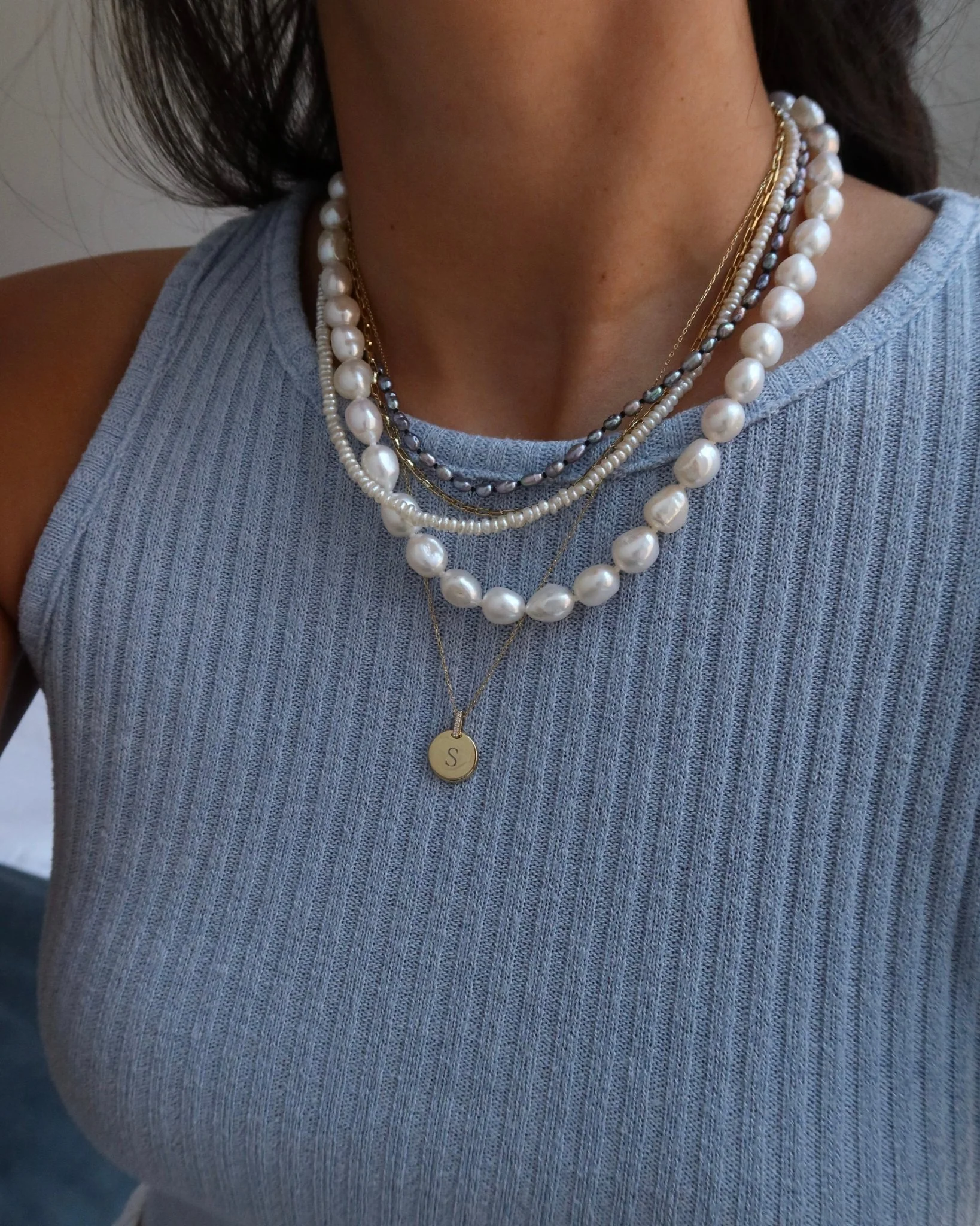ODETTE WHITE BAROQUE PEARL NECKLACE - Image 5