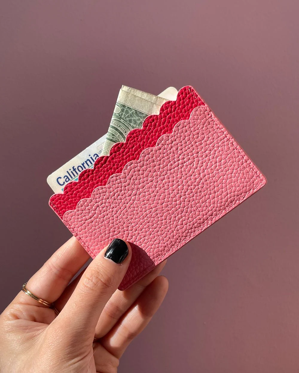 SCALLOPED CARD HOLDER WALLET - Image 4