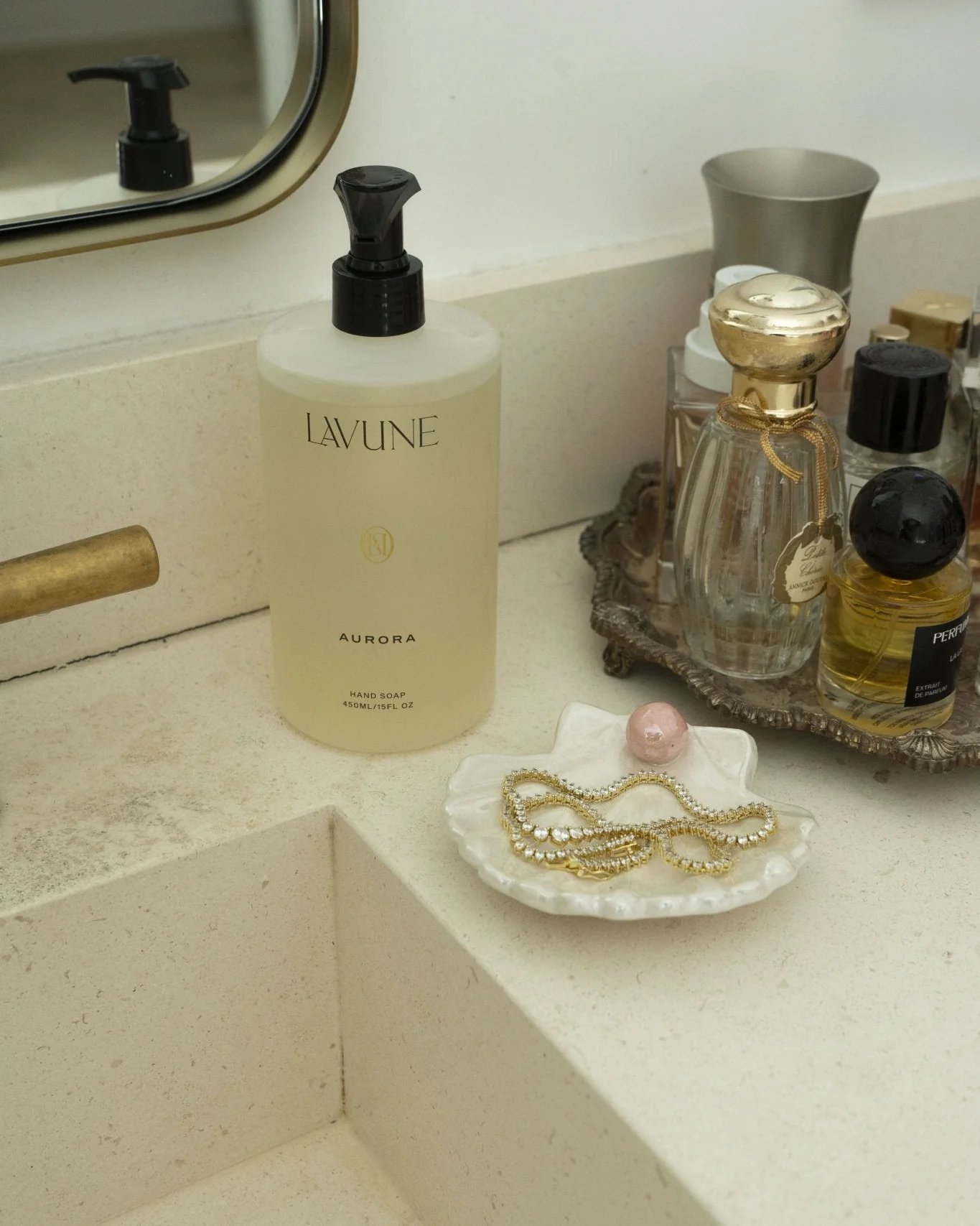 SHELL TRINKET DISH WITH PEARL - Image 4