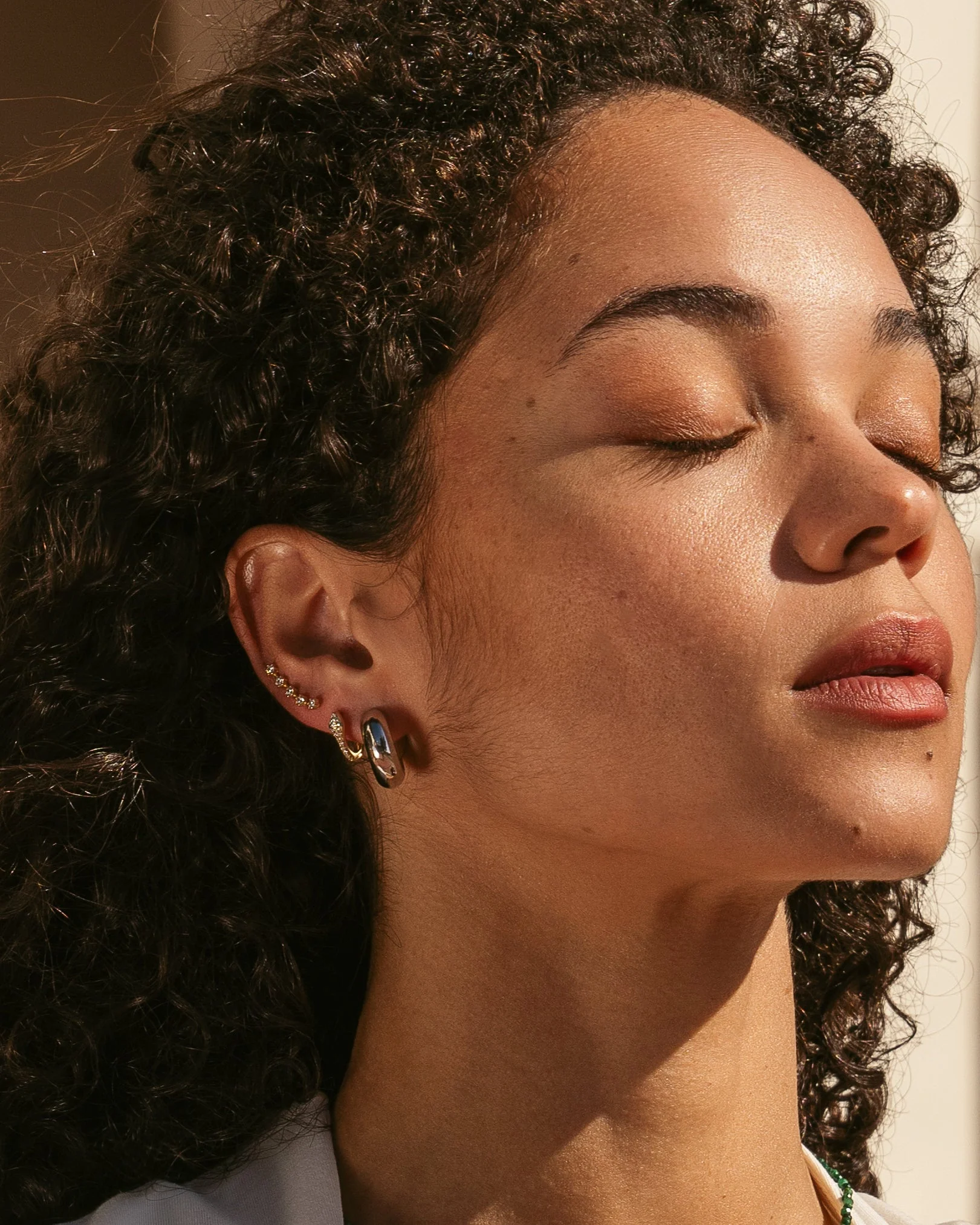 TAYLOR SPARKLE SNAKE HUGGIES - Image 5