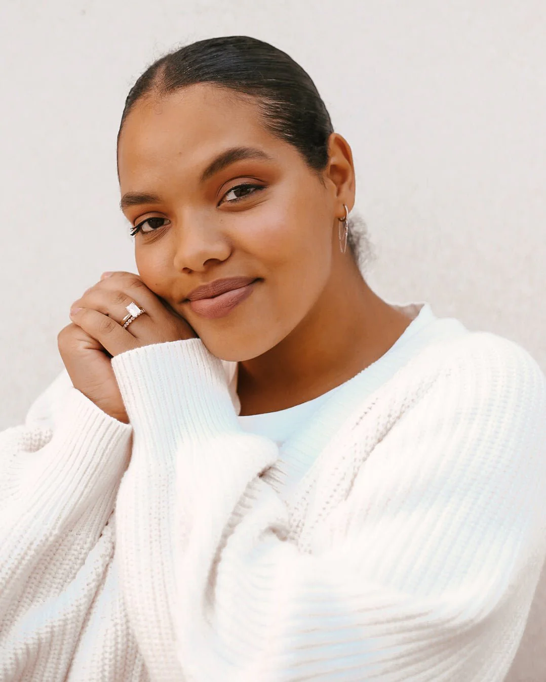 MARGOT DOUBLE CHAIN HUGGIES - Image 11