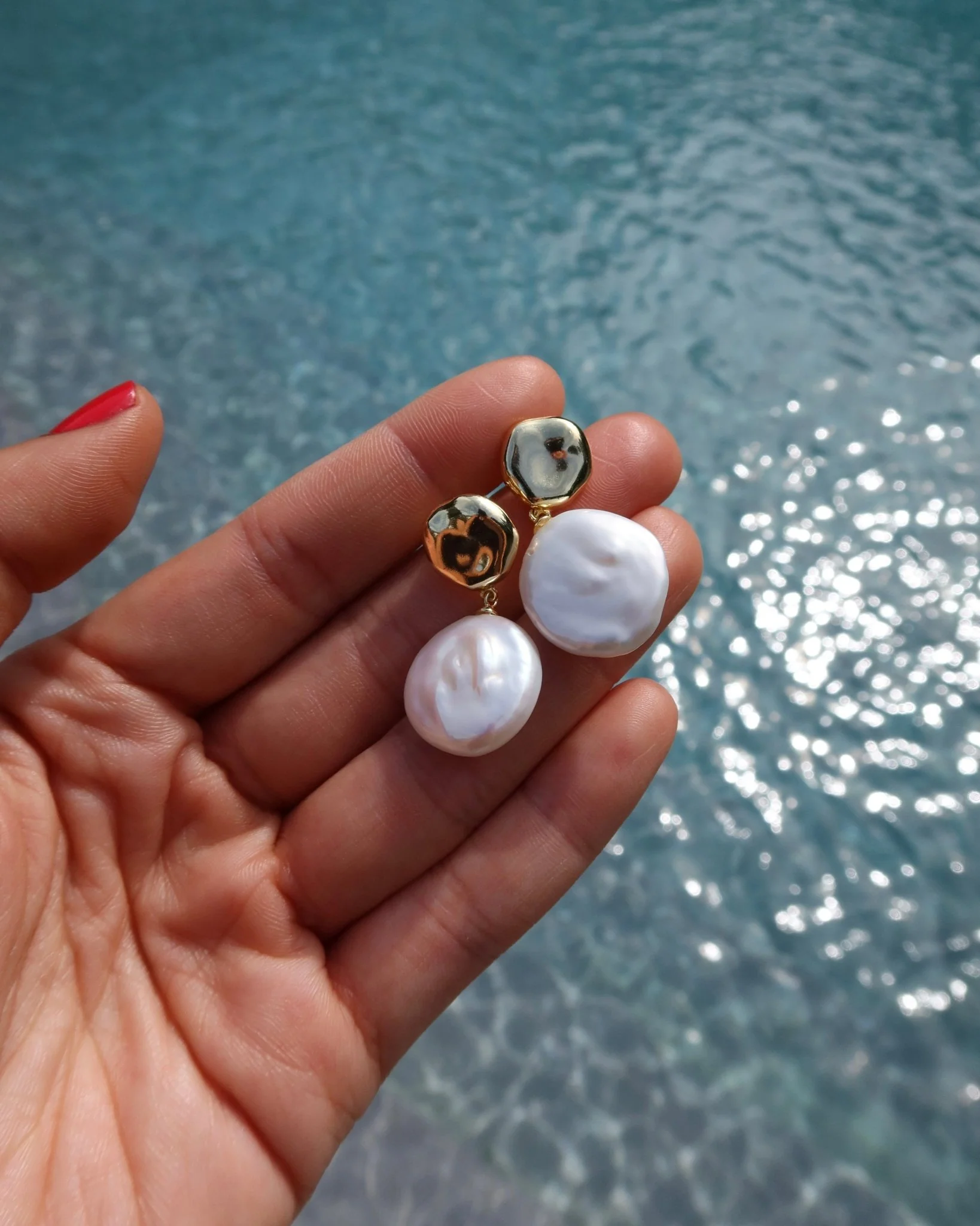 VALERIA PEARL DROP EARRINGS - Image 8